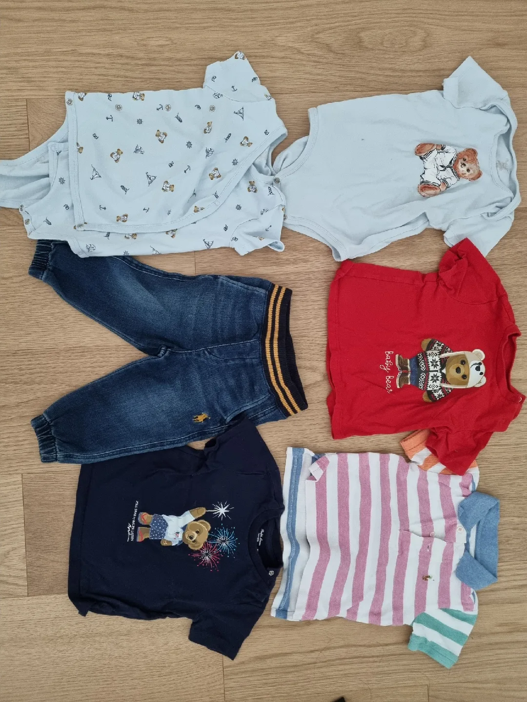 Ralph Lauren Baby Clothes (12-18M) thumbnail