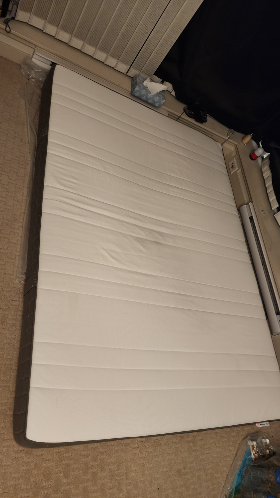 IKEA Småsporre Comforter & Morgedal Mattress - Full Size - photo 2
