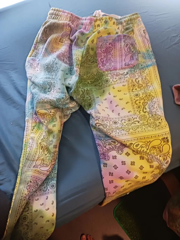 Victorious Tie Dye Bandana Hoodie & Pants image indicator(5)