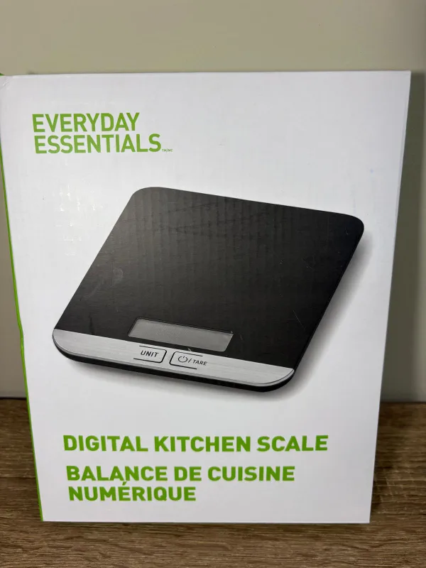 Everyday Essentials Digital Kitchen Scale - New in Box!
