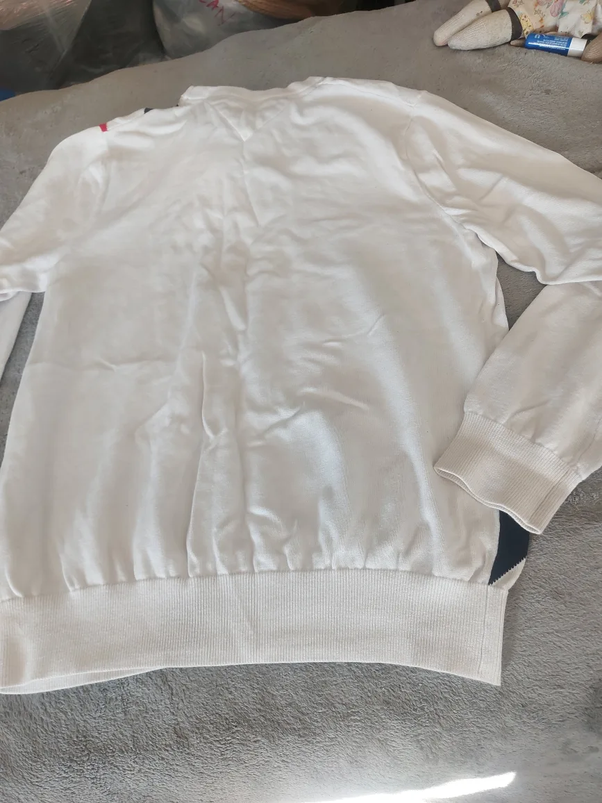 **"TOMMY HILFIGER" THIN-COTTON SHIRT/SWEATER** image indicator(6)