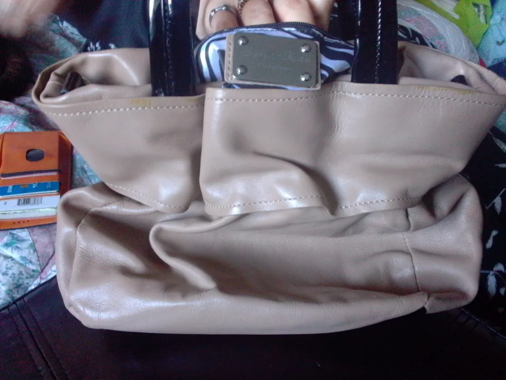 Sam & Kate Beige Tote Bag thumbnail