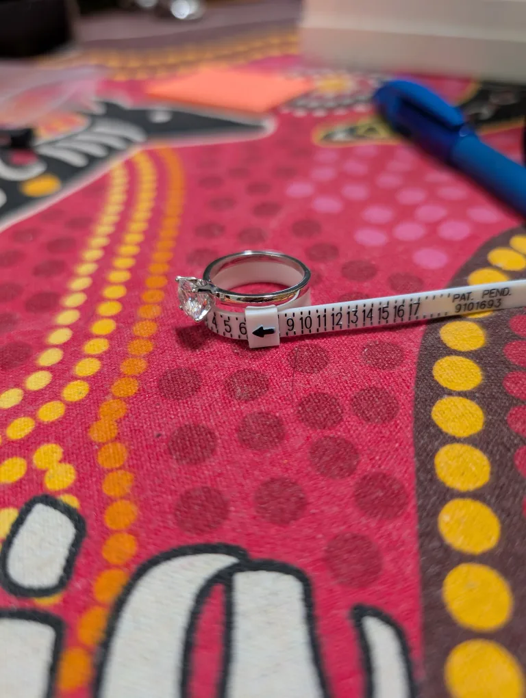 Hammered Illusion Necklace & Earring Gift Set plus extras image indicator(7)