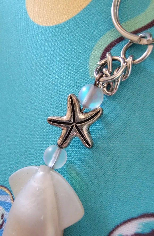 Seashell and Squid Keychain image indicator(4)