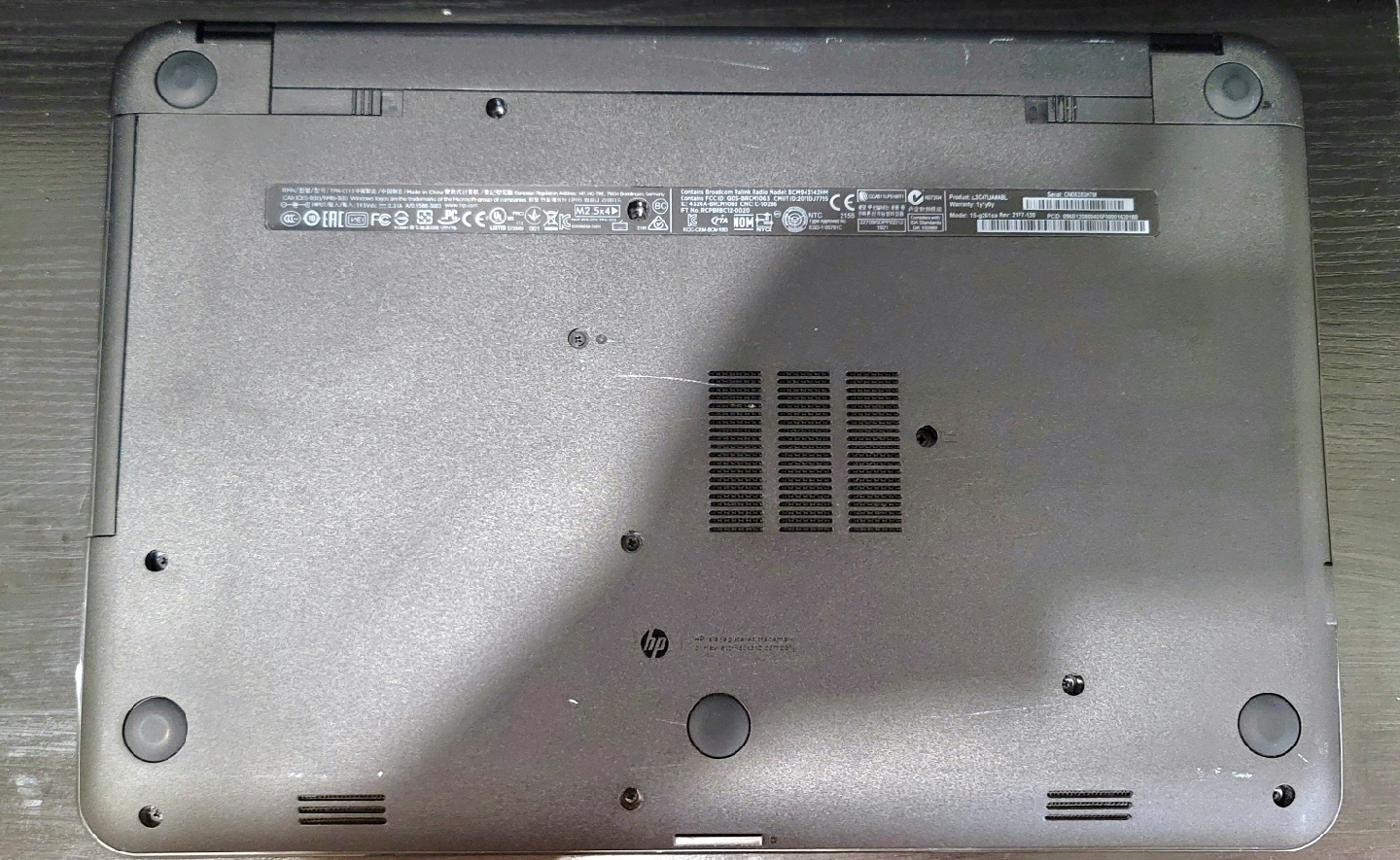 HP 15-G261CA - photo 5