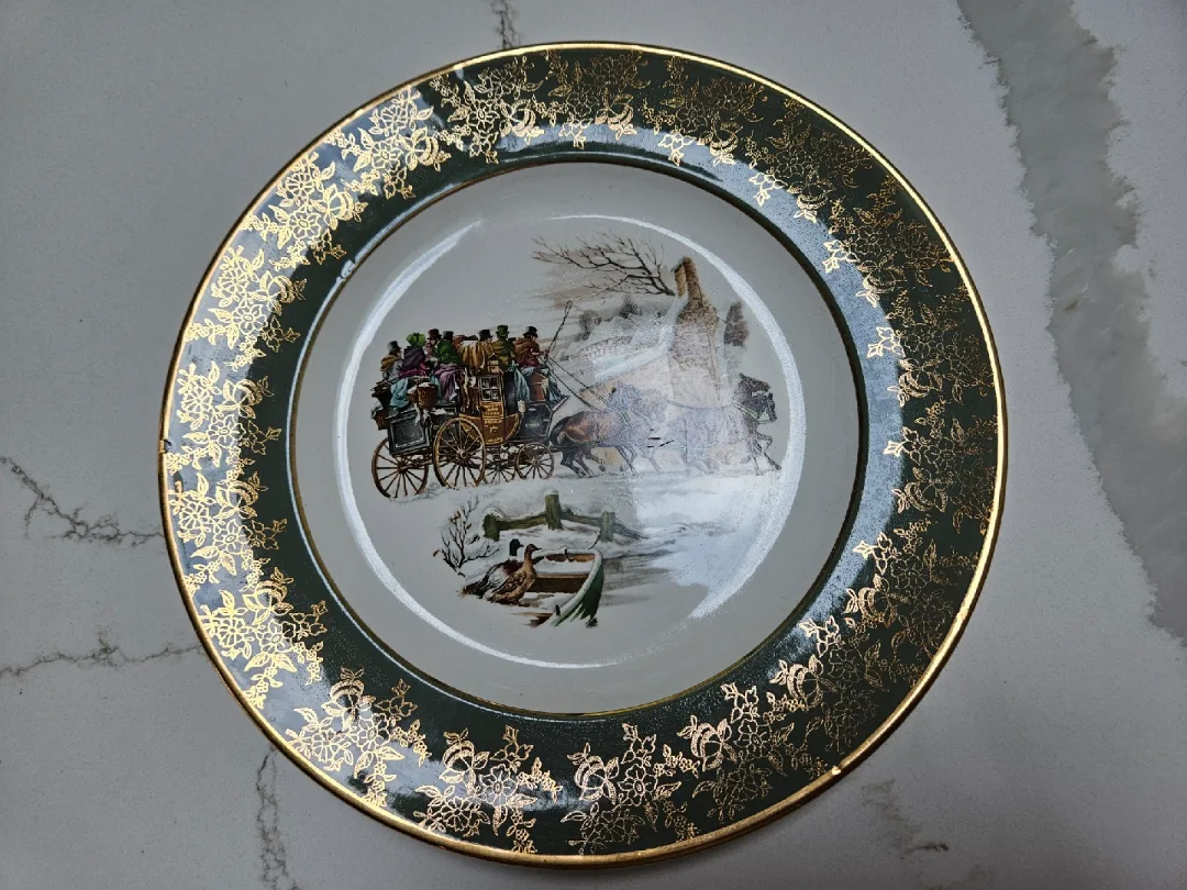 Gold Gilded Ironstone England Vintage Christmas Plate image indicator(2)