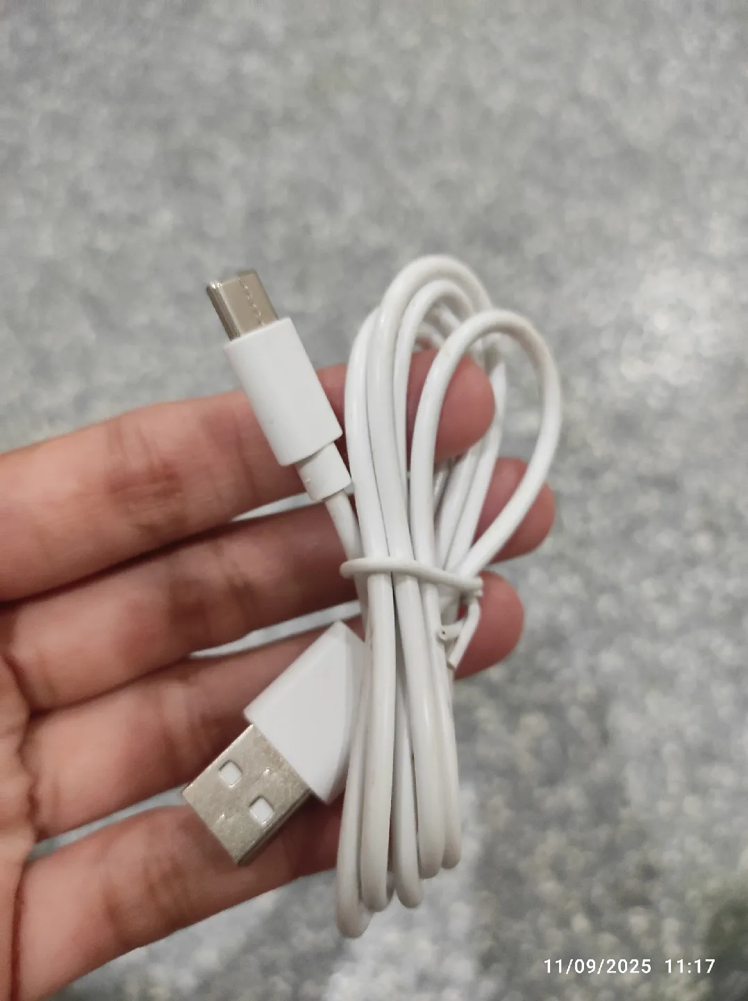 USB-A to USB-C Cable - White thumbnail