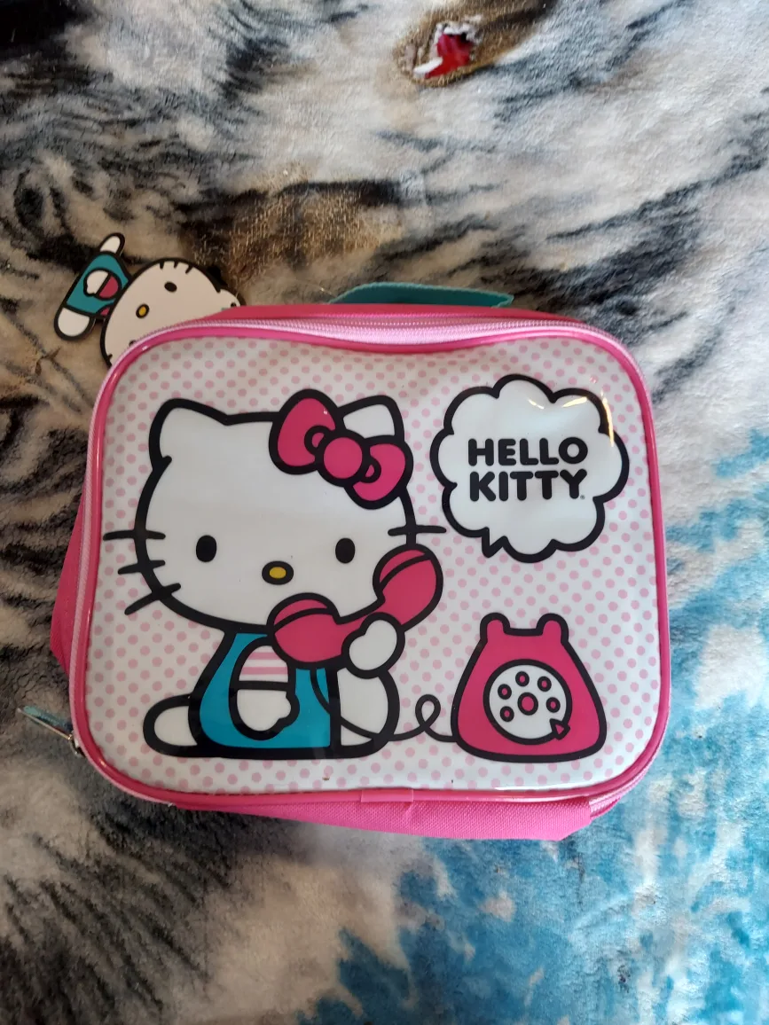 Hello Kitty Pink Lunch Box thumbnail