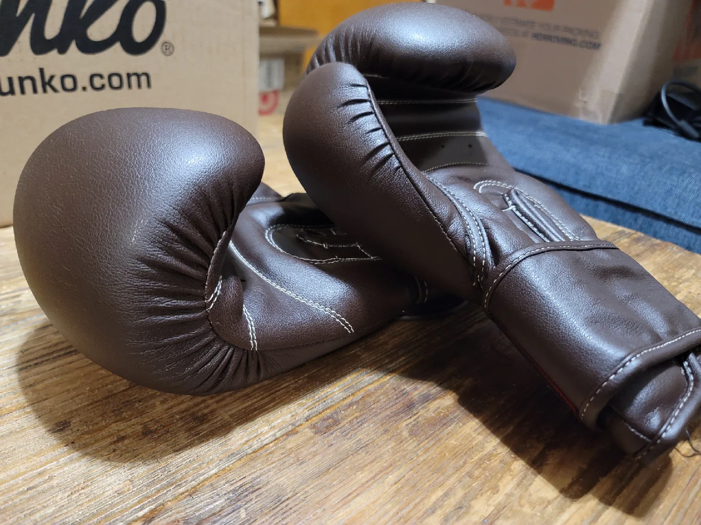 14oz - UFC Gym Premium Training/Sparring Gloves image indicator(6)