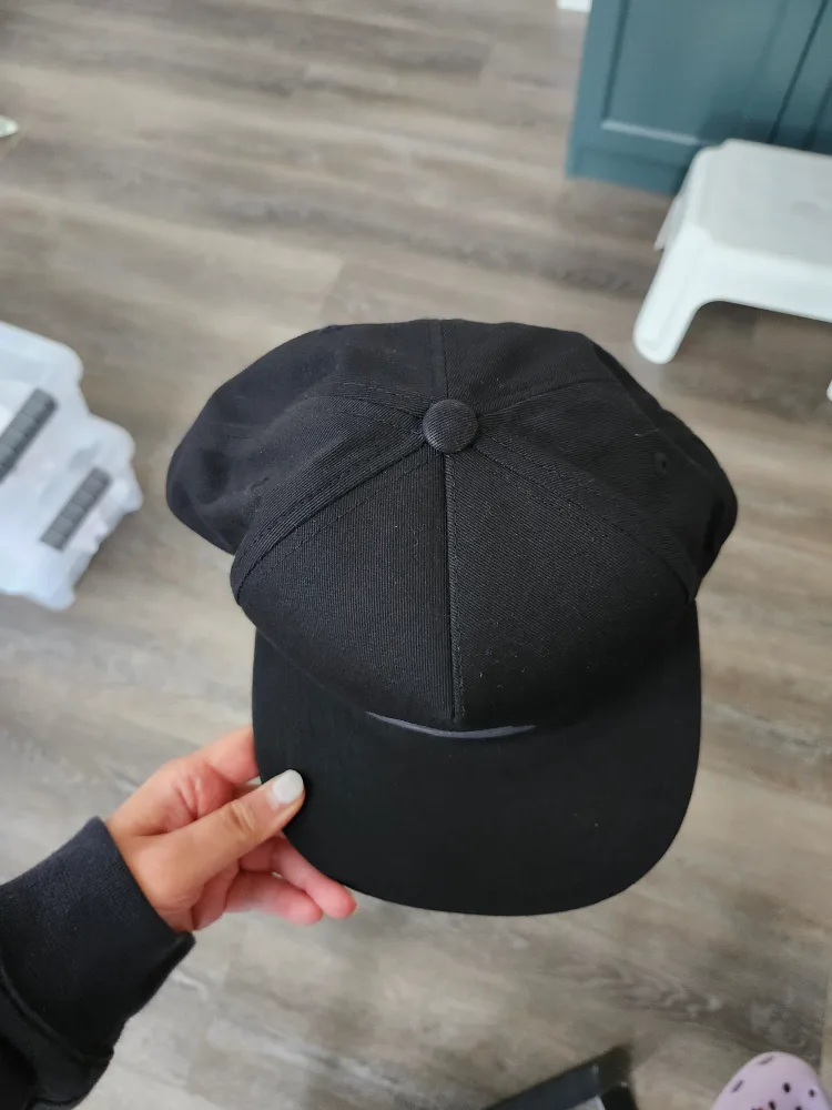 The Classics Black Baseball Cap image indicator(2)