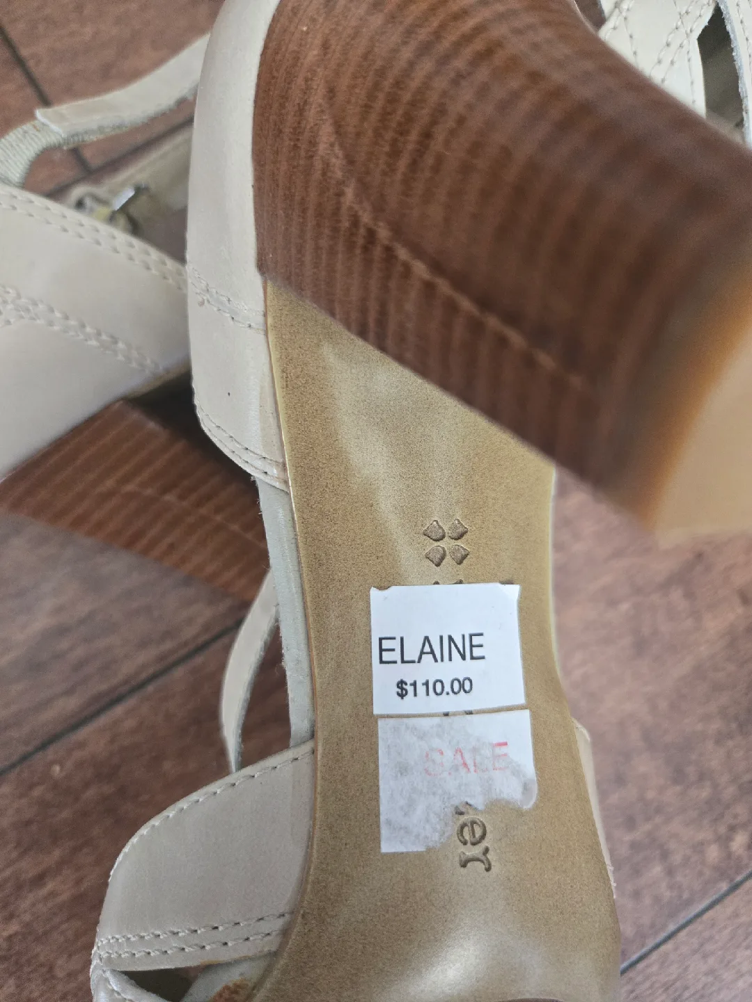 Naturalizer N5 Comfort Elaine Heels - Size 8M image indicator(3)