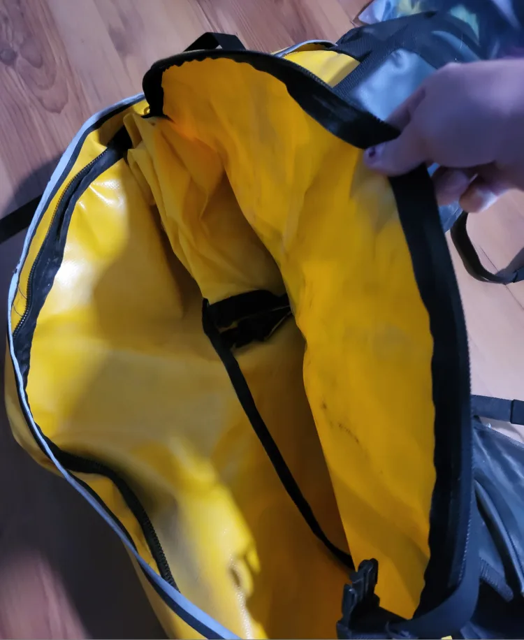 Giant Loop Yellow/Black Pannier Bag image indicator(2)