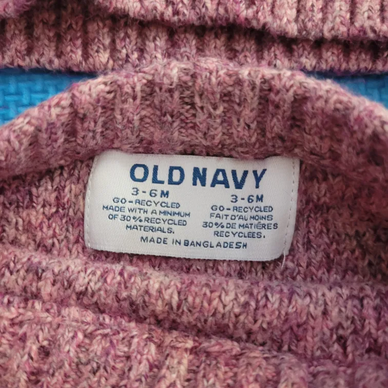 Old Navy 3-6M Knit Outfit image indicator(4)