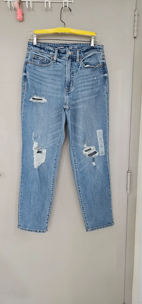 New brand Old Navy OG Straight Distressed Jeans - Size 8 thumbnail