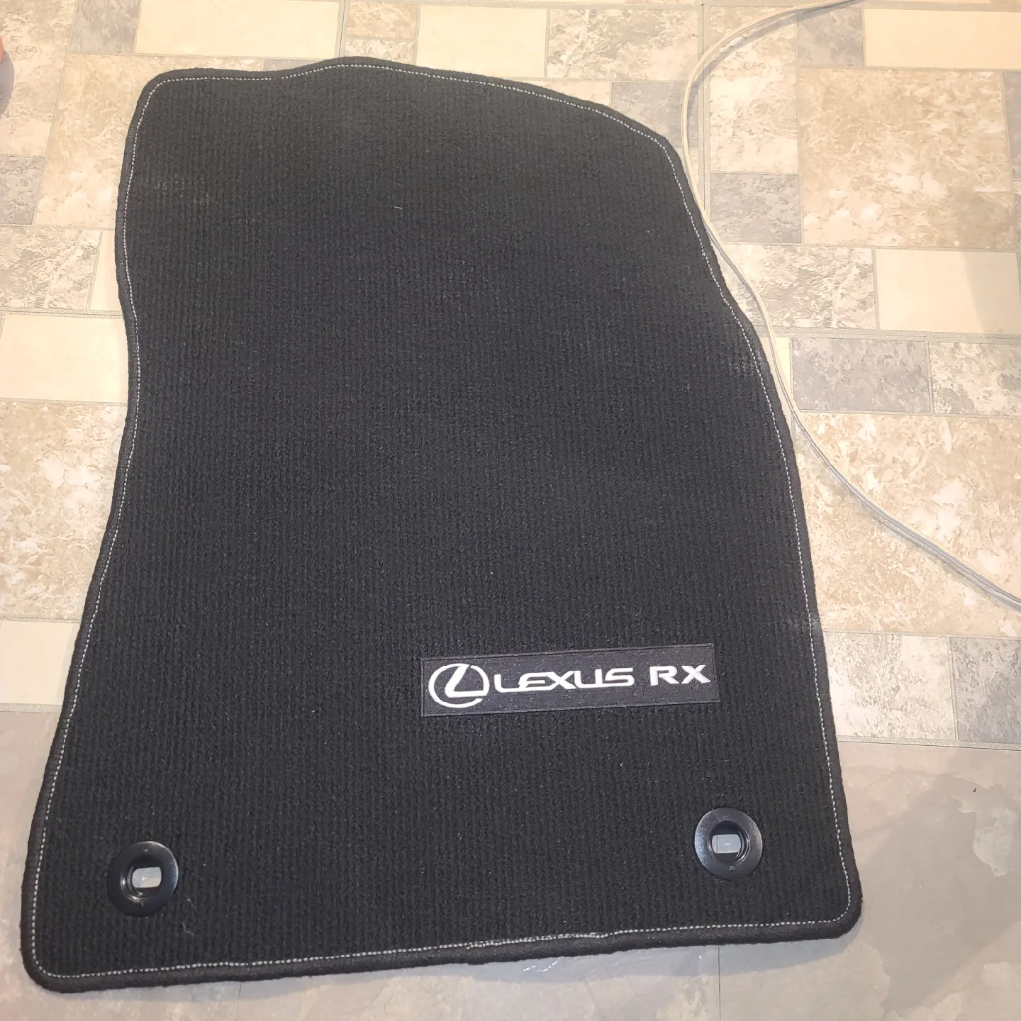 Lexus RX Black Floor Mats image indicator(5)