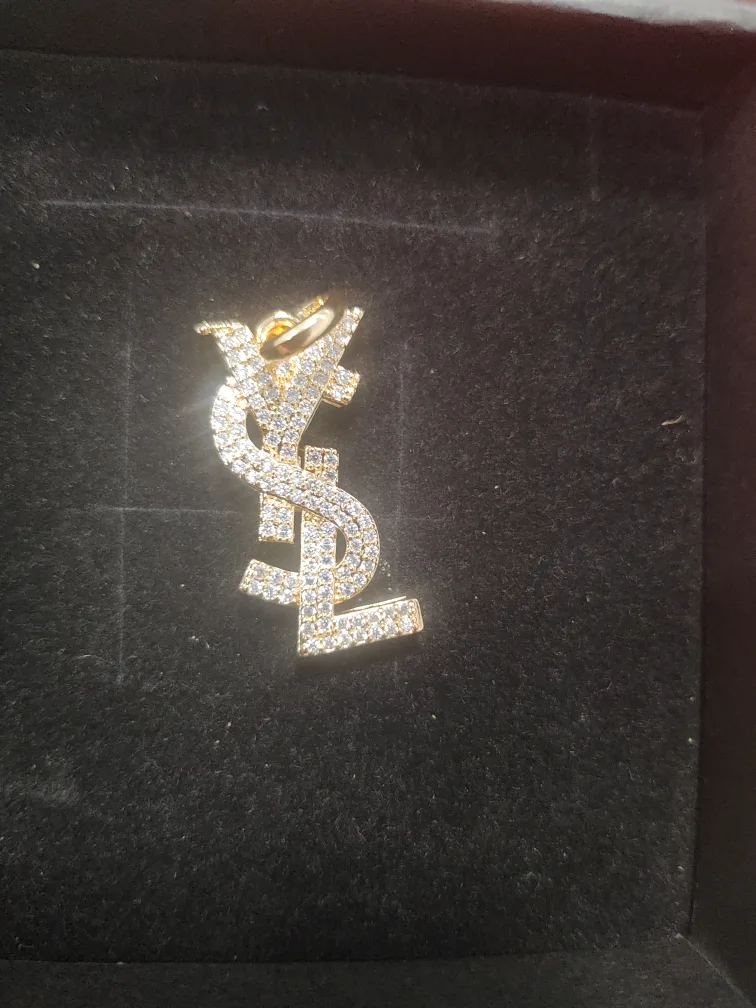 YSL  Pendant image indicator(4)