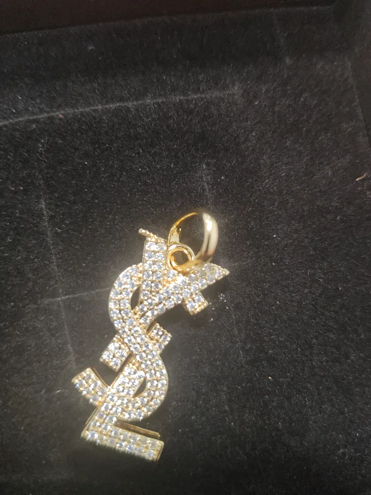 YSL  Pendant image indicator(5)