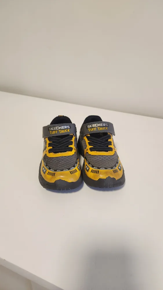 Skechers Tuff Truck Kids Shoes - Size 9 thumbnail