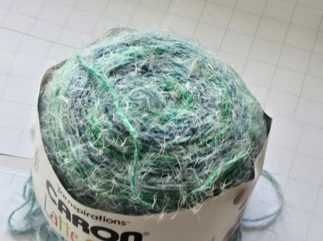 2 Caron Latte Cakes Yarn 💚🧶💙 image indicator(3)
