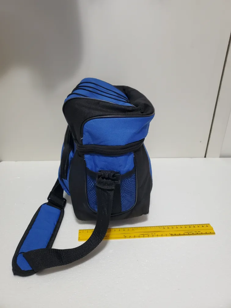 BACK TO SCHOOL:2 Insulated Lunch Bags (2 for $5) image indicator(4)