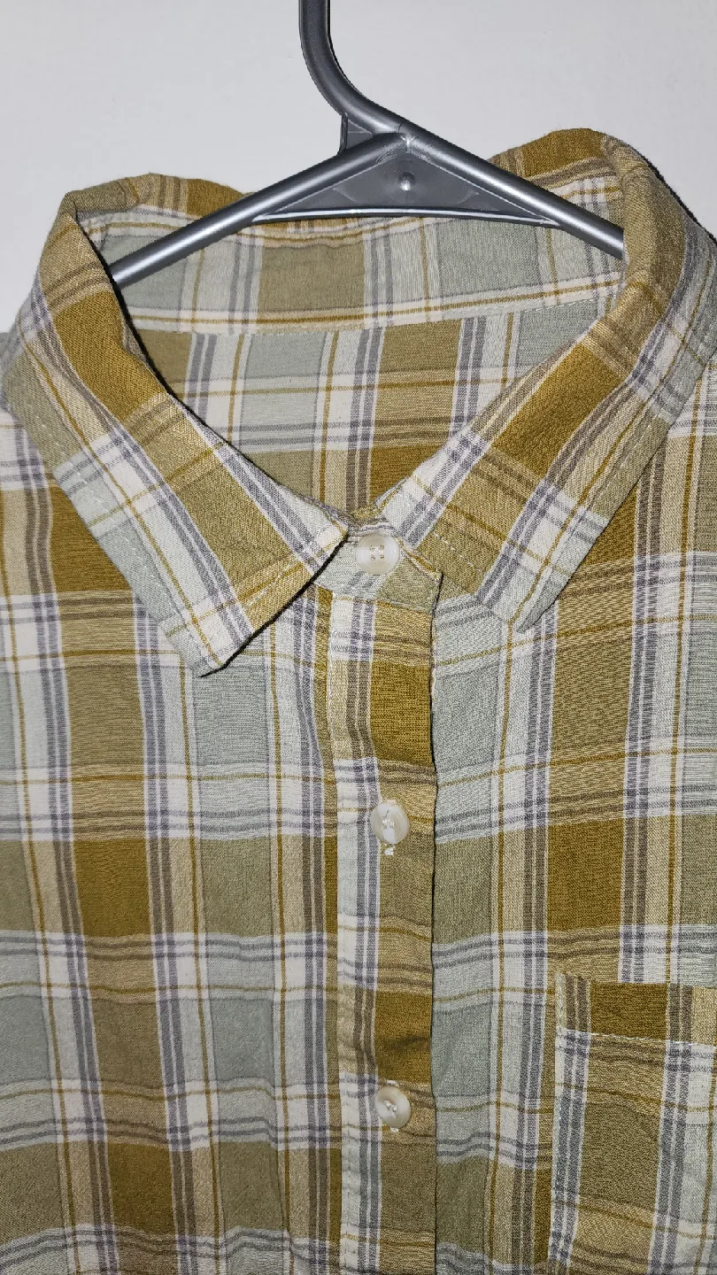 Plaid Crop Top image indicator(3)