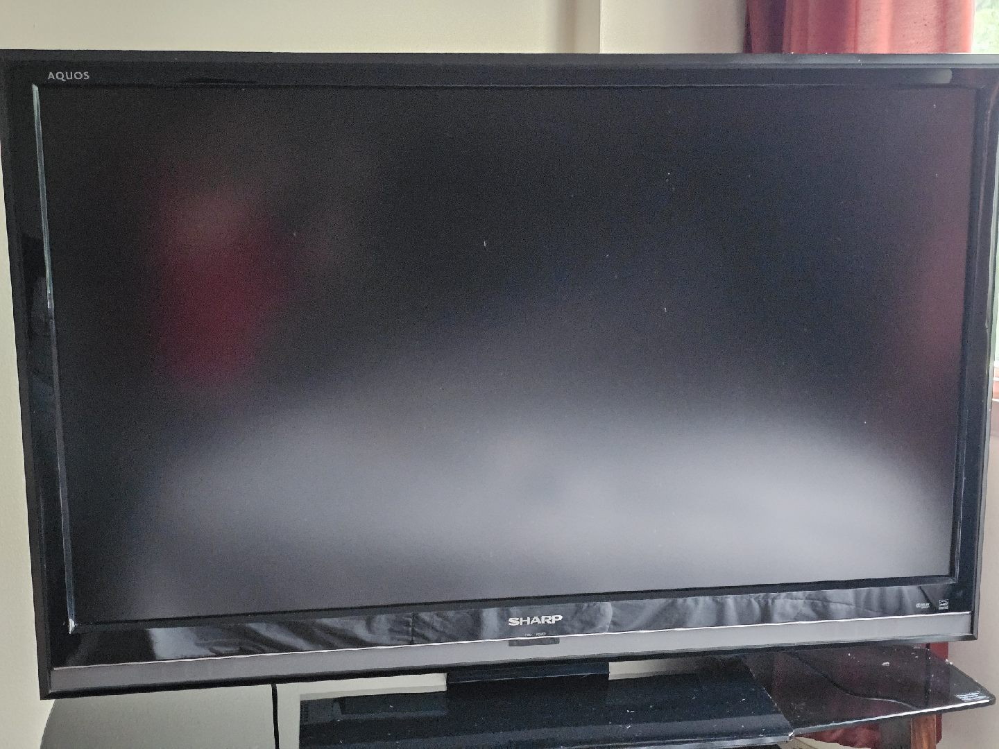 SHARP AQUOS LC-46D65U 43" 1080p LCD HDTV