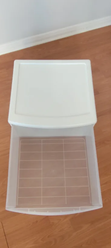 Sterilite White Storage Drawer image indicator(5)