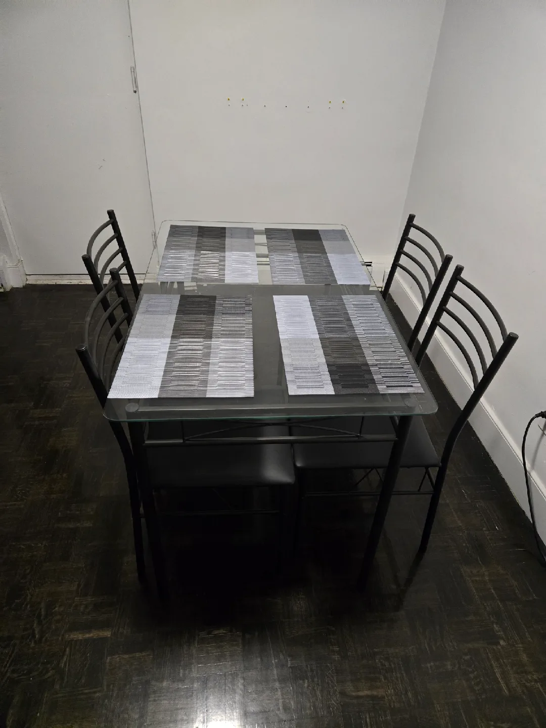 Dining Table Set with 4 Chairs image indicator(4)