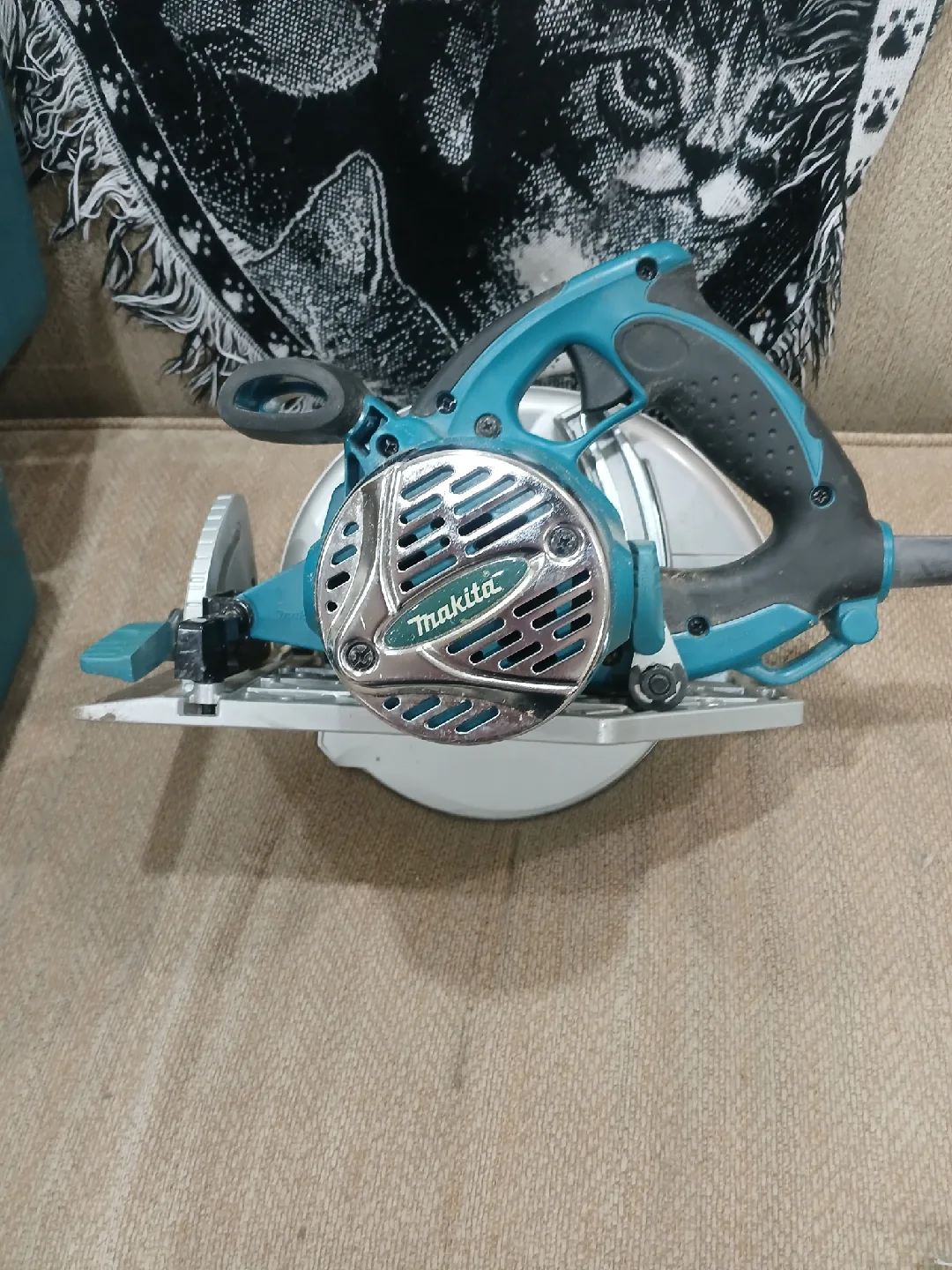 Makita Circular Saw with Case image indicator(6)