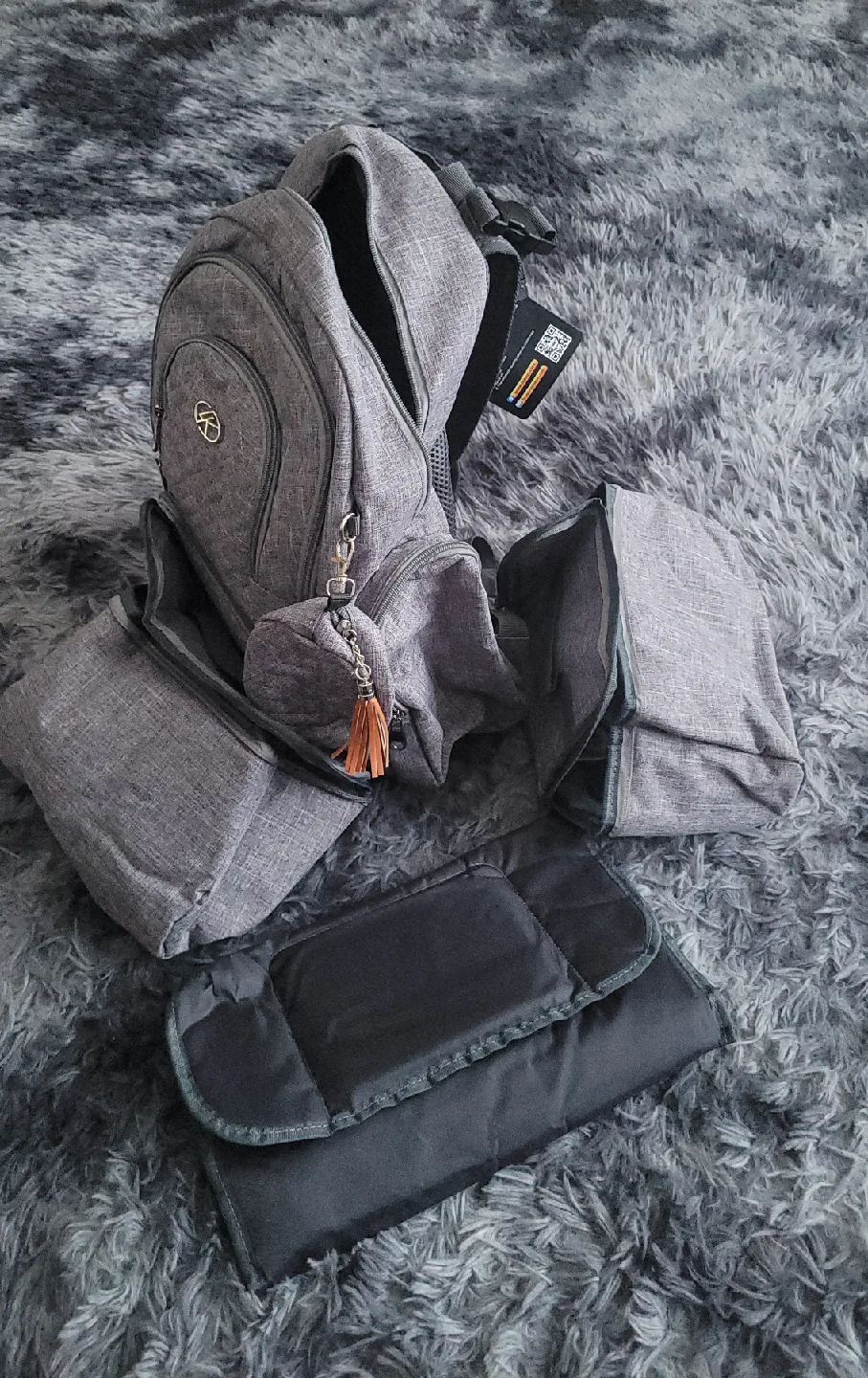 Grey Diaper Backpack with Changing Pad image indicator(6)