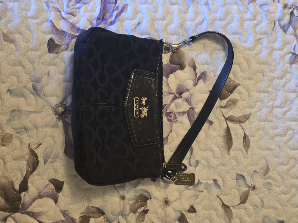 Coach Black Shoulder Bag - photo 2