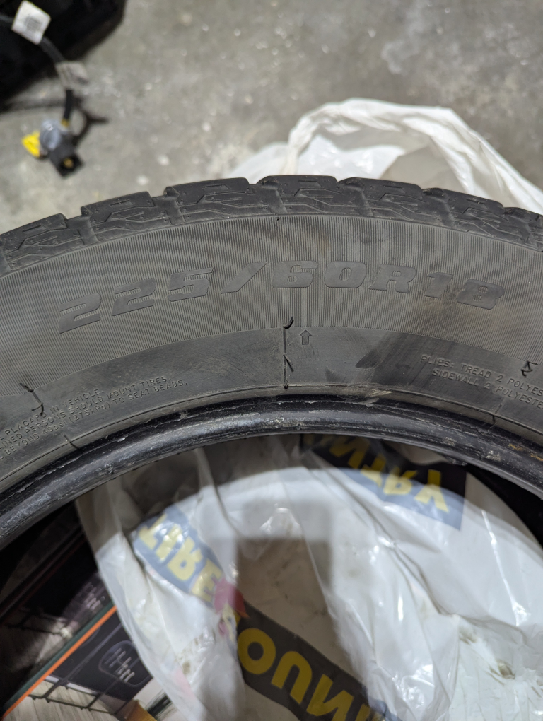 Aplus Tire 225/60R18 full set winter