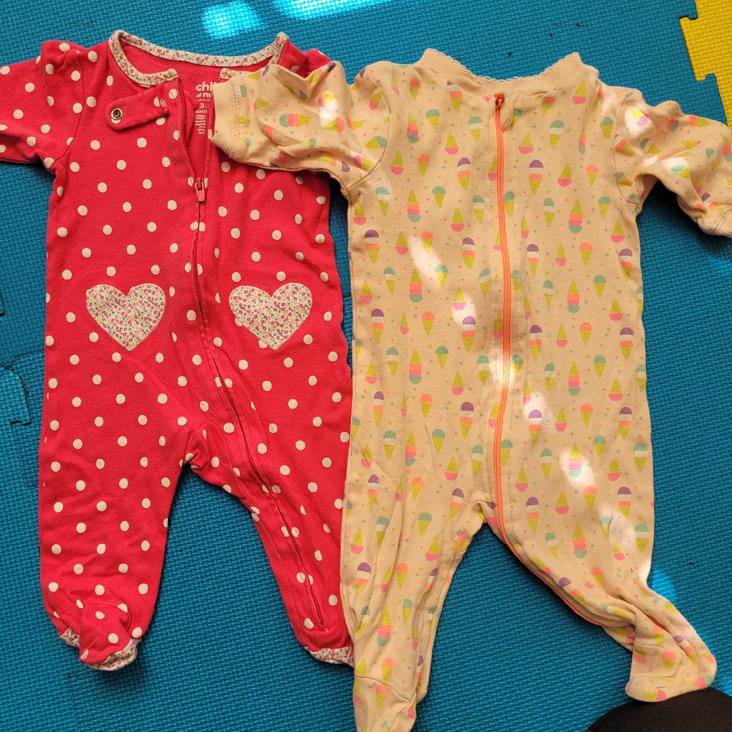 sleepers 3-6m (2) &6-9m (3) image indicator(2)