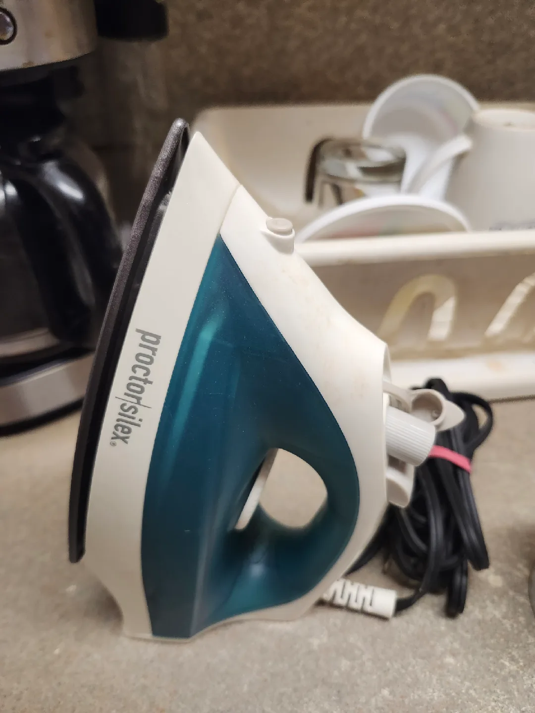 Proctor Silex Iron - Great Condition! thumbnail