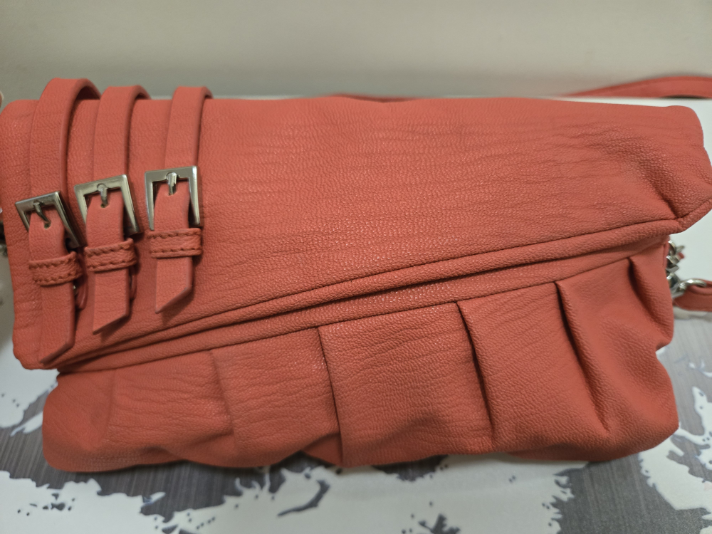 UB Coral Clutch Purse - photo 4