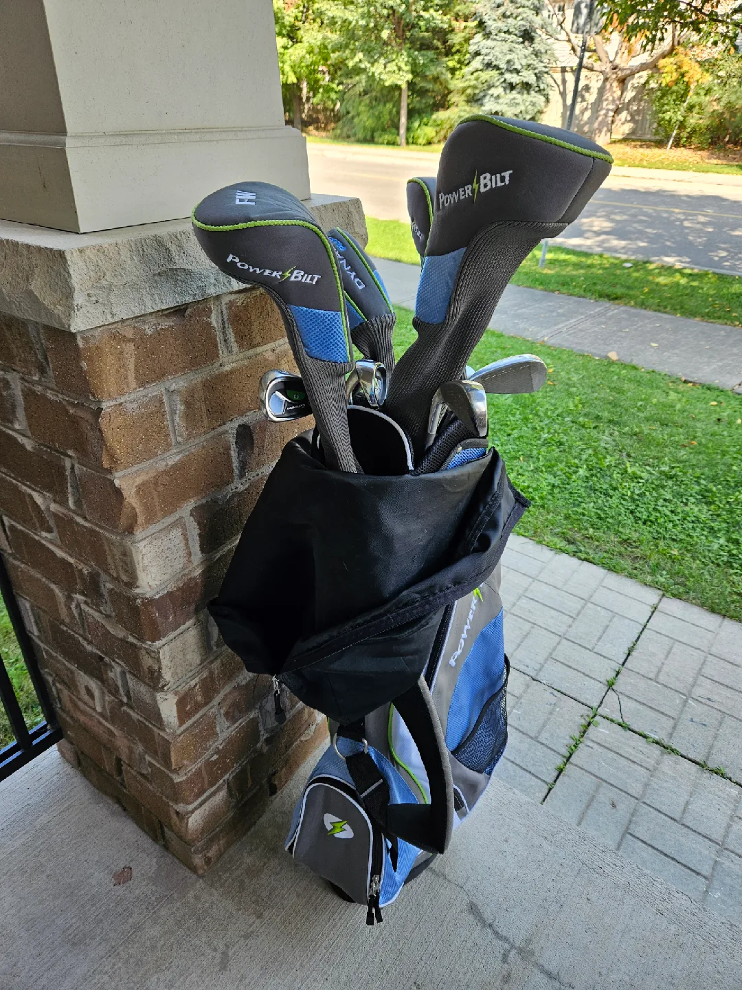 Powerbilt Dynasty Golf Club Set with Bag image indicator(2)