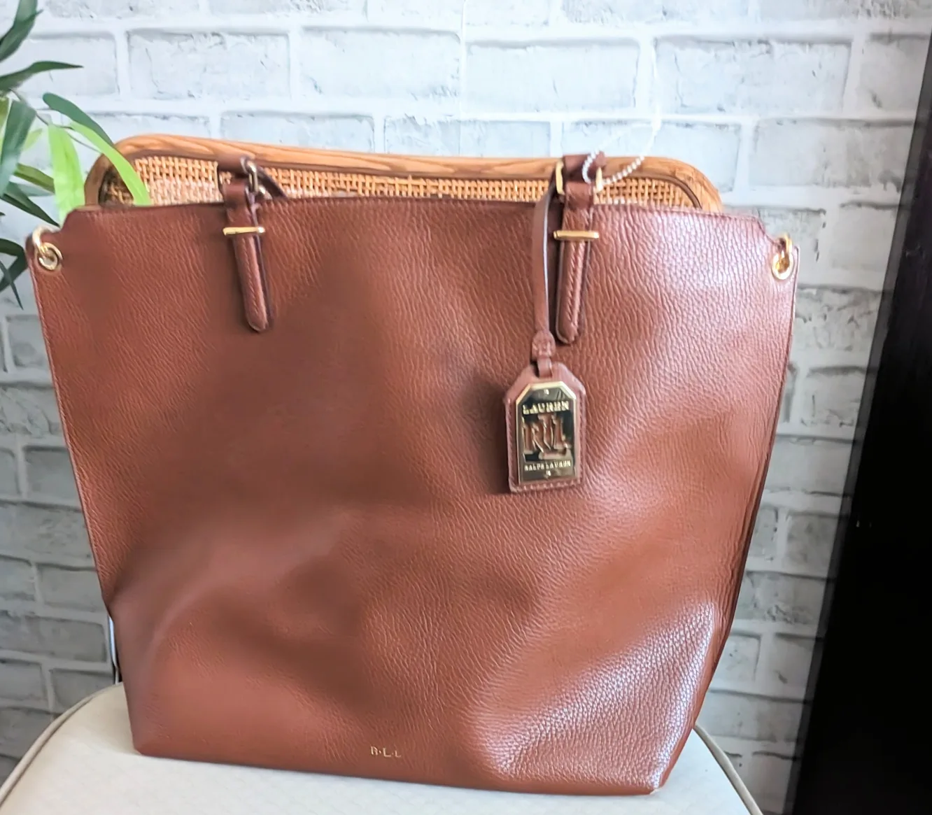Lauren Ralph Lauren Brown Leather Tote Bag image indicator(2)