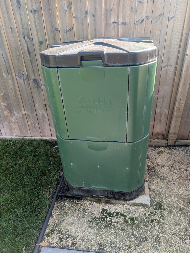 Exaco Aerobin 400 Composter