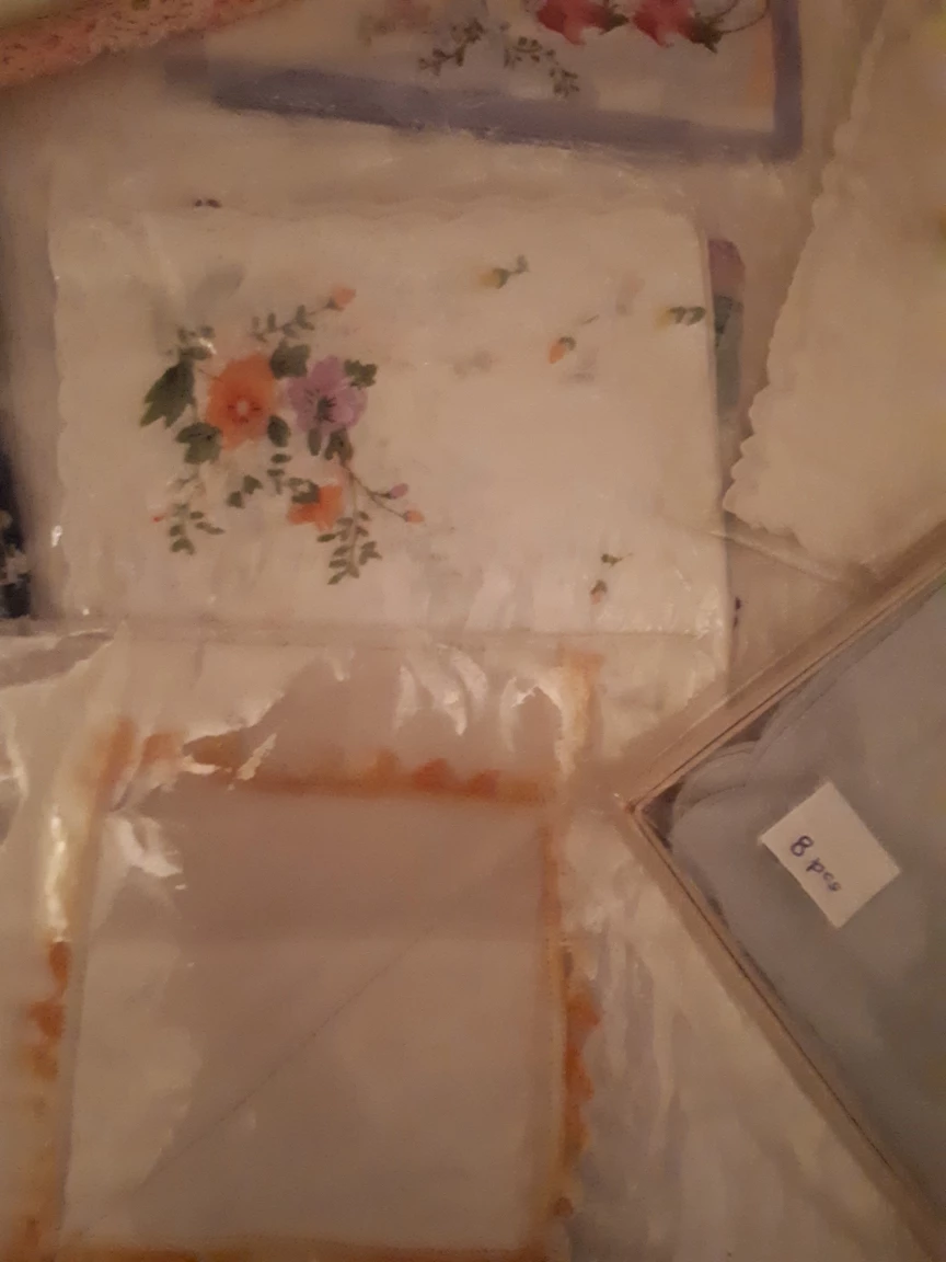 Handkerchiefs - photo 5