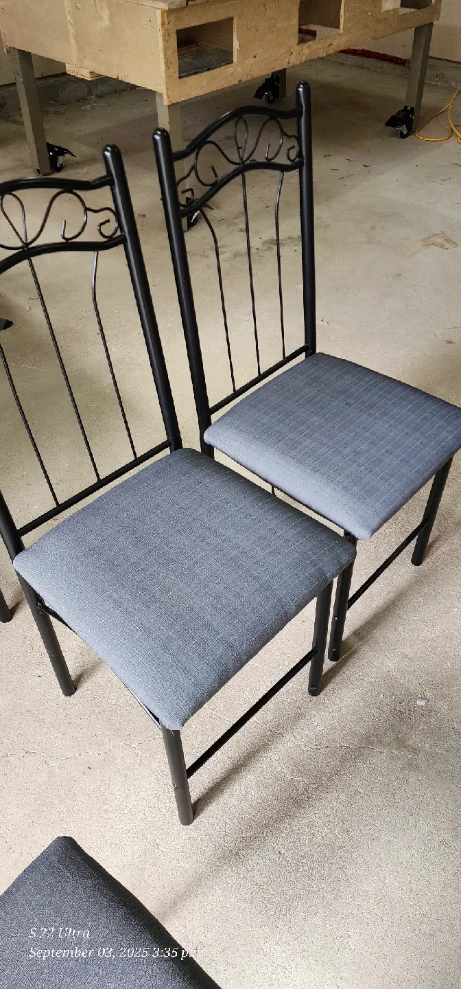 6 Metal Frame Dining Chairs image indicator(2)