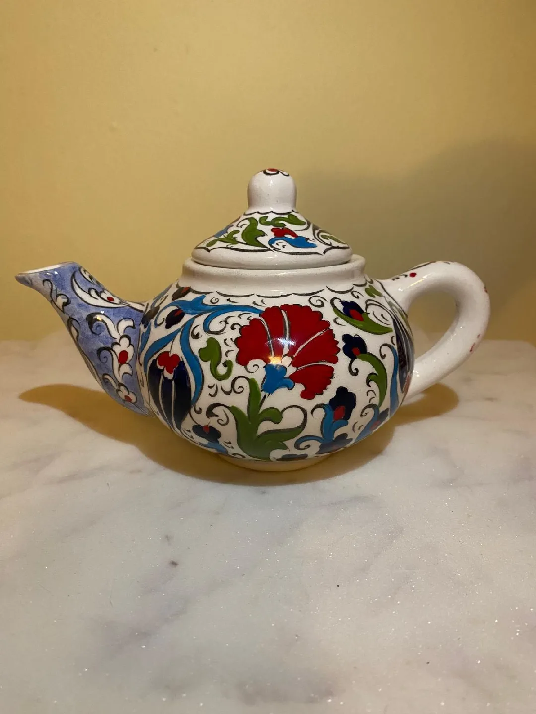 Handmade Orient Iznik Teapot image indicator(2)