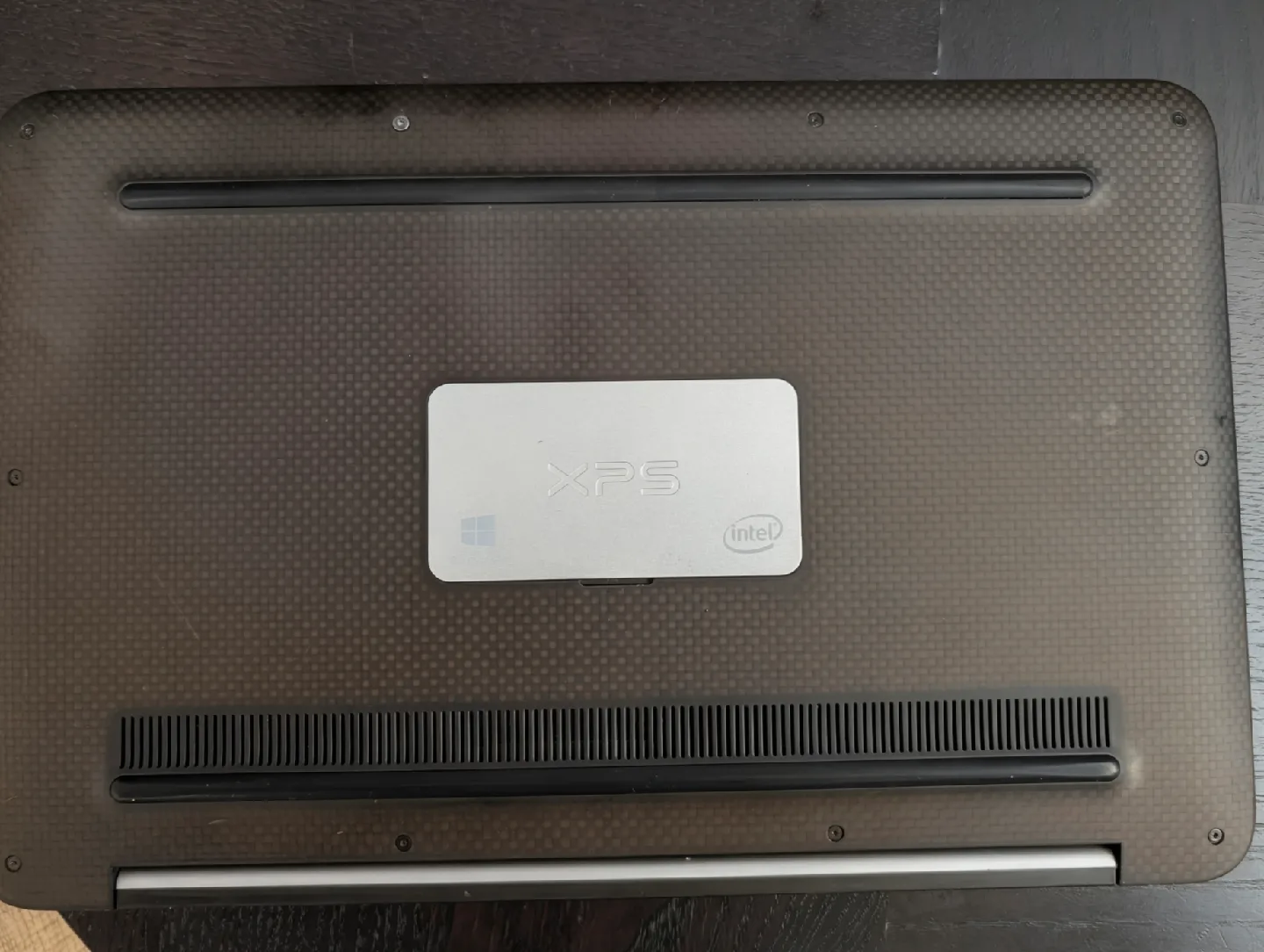 Dell XPS 13 Laptop image indicator(4)