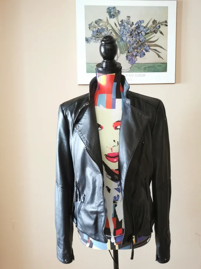 Armani Leather Jacket image indicator(6)