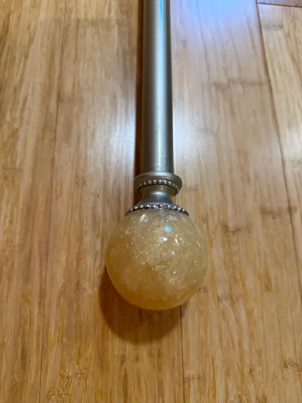 Curtain Rod with Decorative End thumbnail
