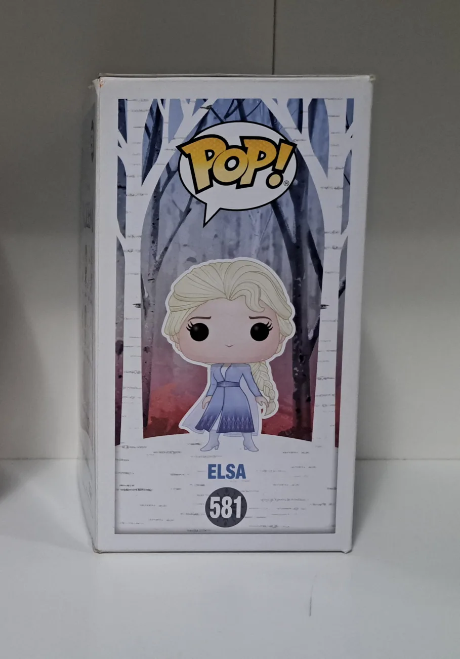 Funko Pop! Disney Frozen II Elsa #581 image indicator(2)