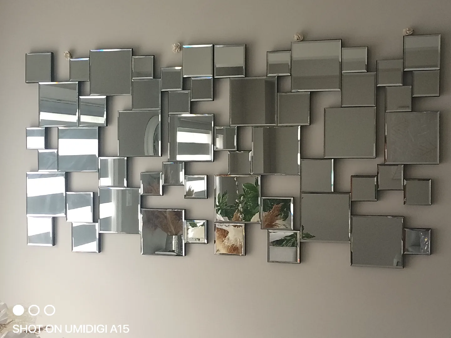 2 Square Mirrors Wall Decor thumbnail