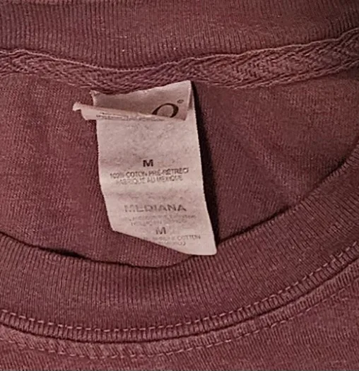 🥕Lake Life T-Shirt - Size Medium image indicator(2)