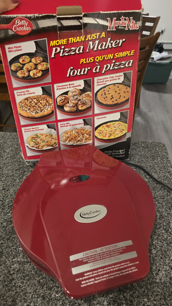 Betty Crocker Pizza Maker