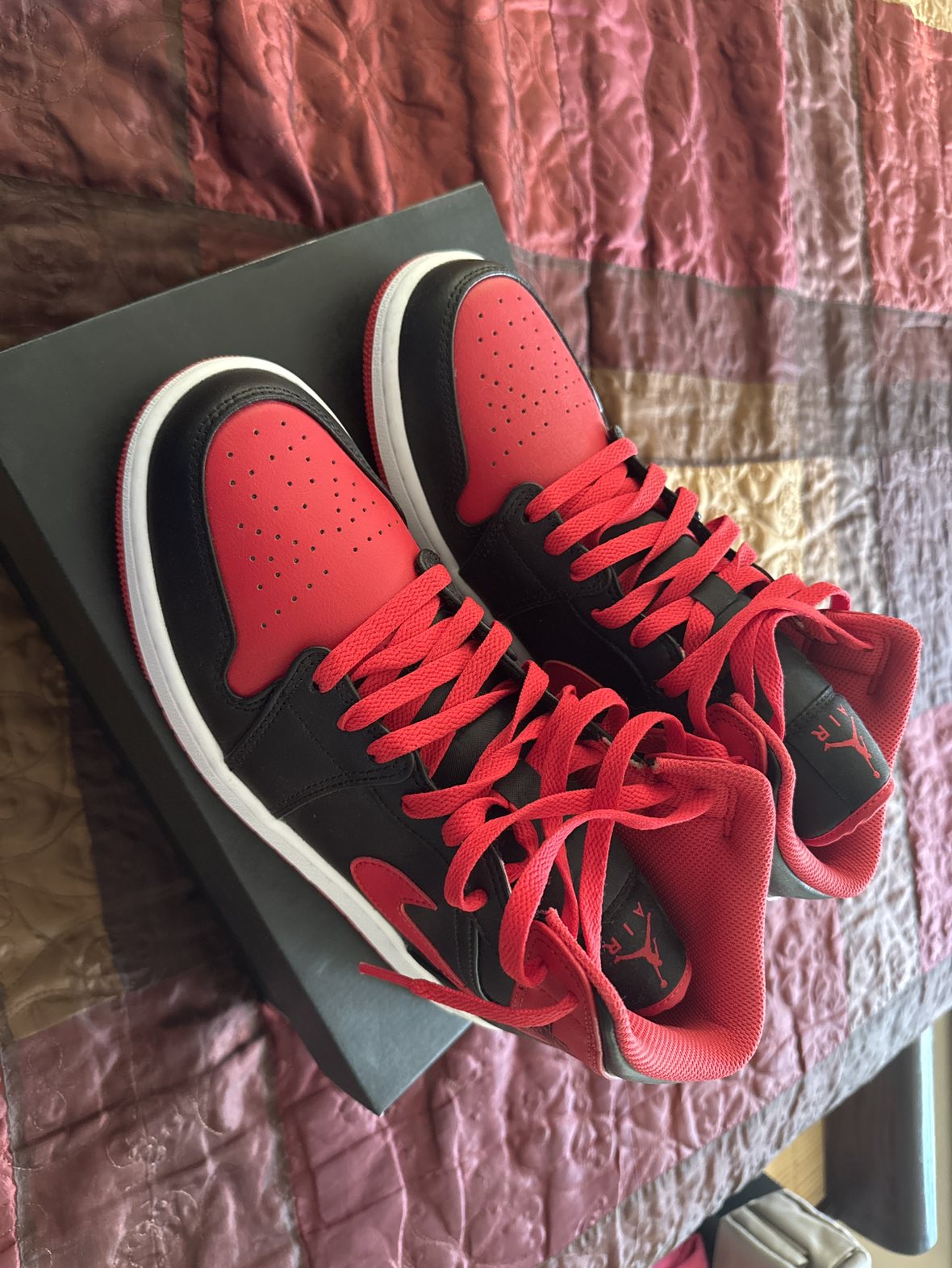 Air Jordan  1 Mid - Black Fire Red White - photo 2