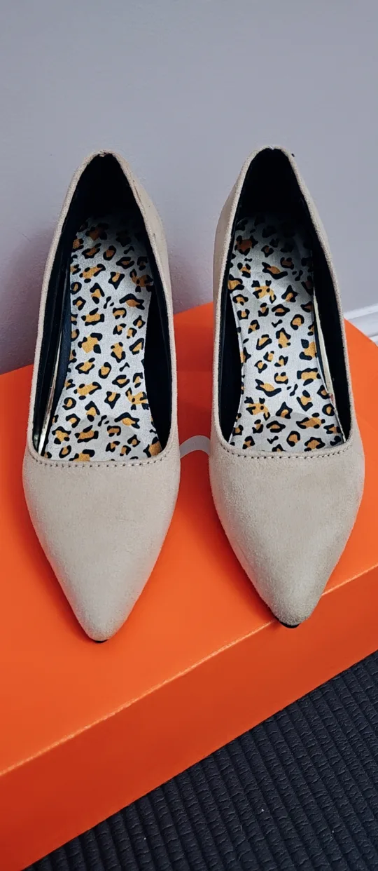 Beige Heels - Size 6 thumbnail